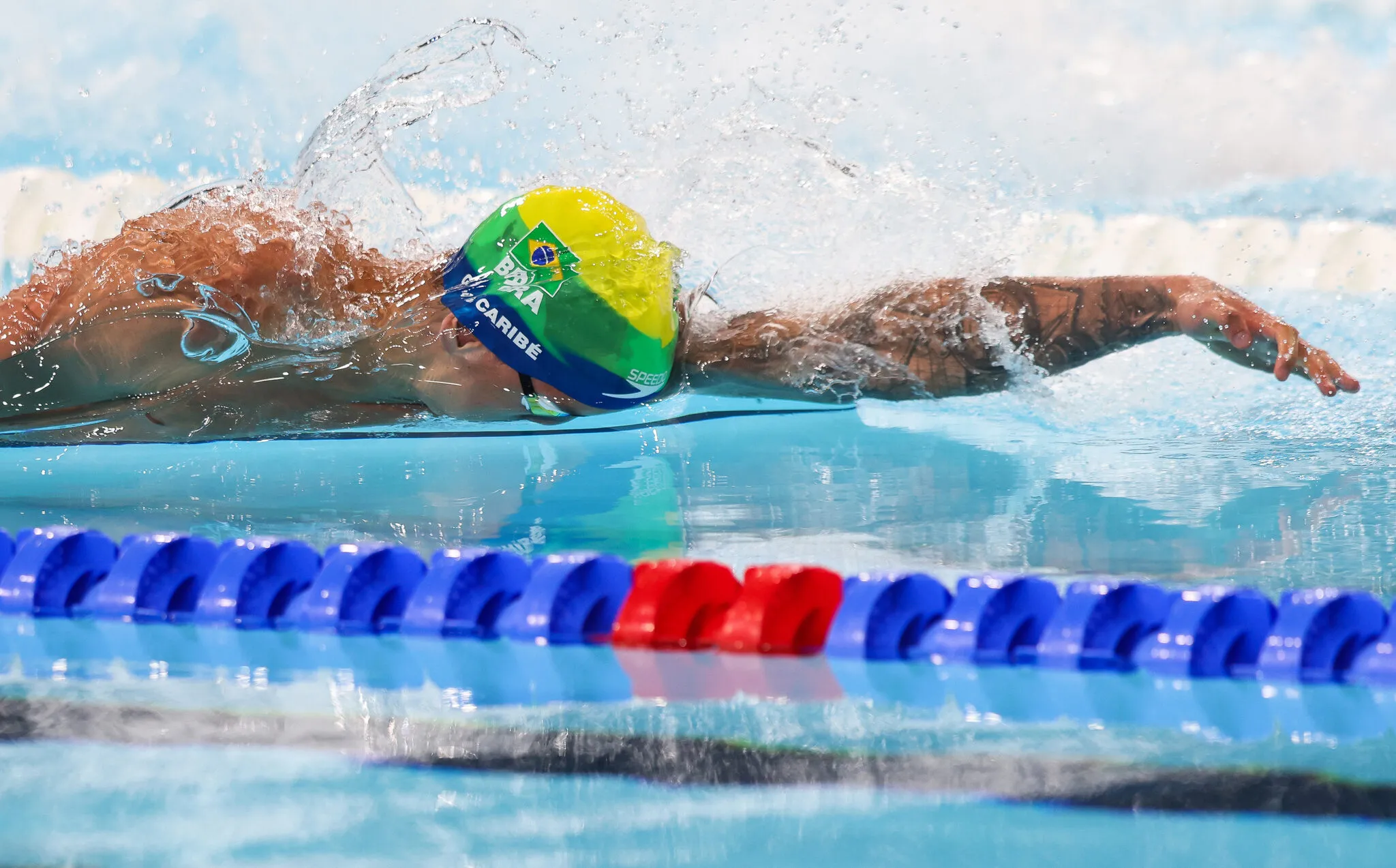 Guilherme Caribé, nadador brasileiro
