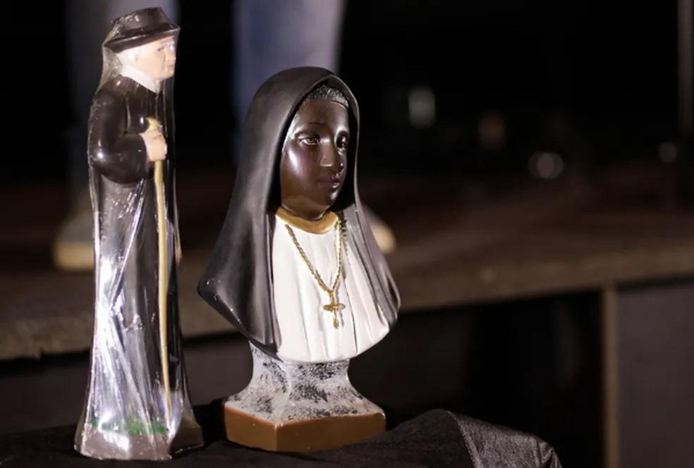 Imagens de Padre Cícero e Beata Maria de Araújo