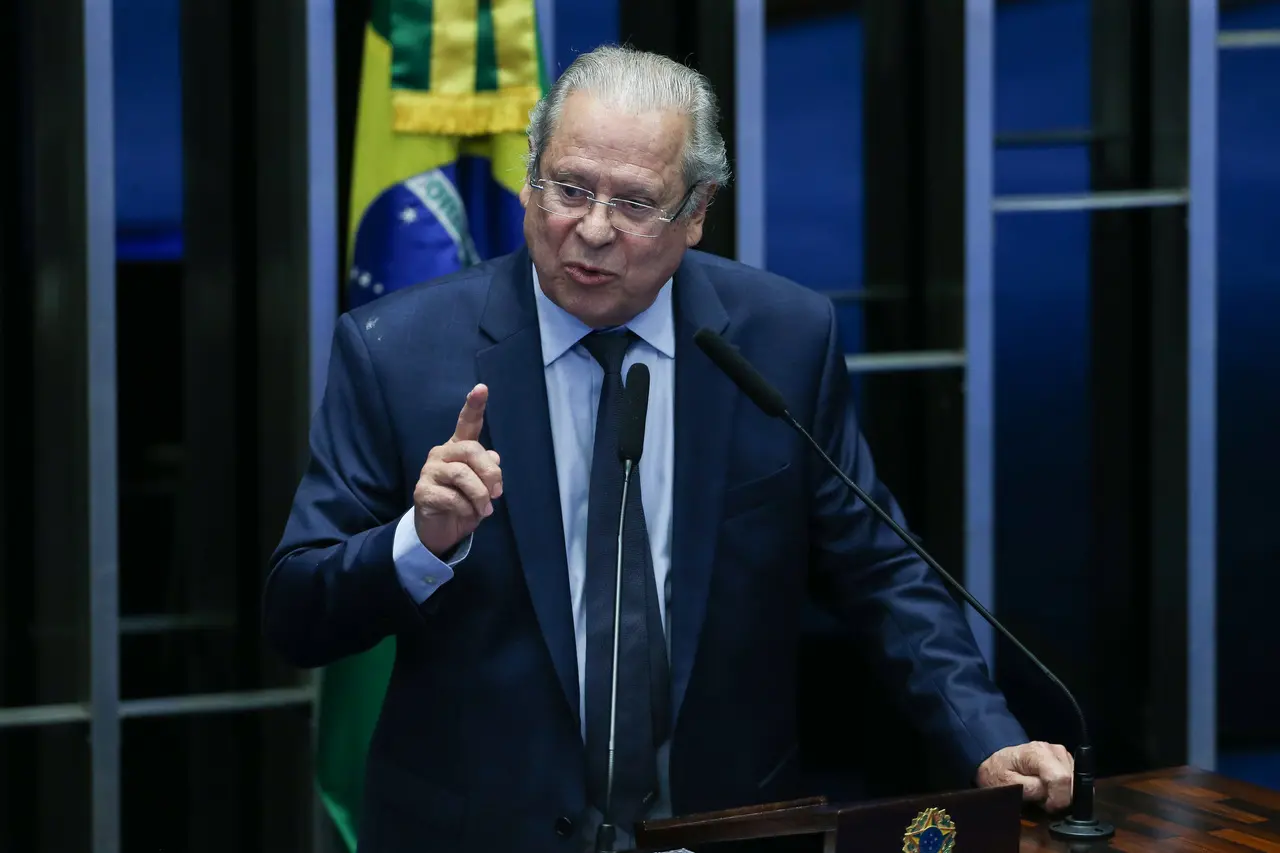 José Dirceu recebe alta em SP após passar por cateterismo - PontoPoder ...