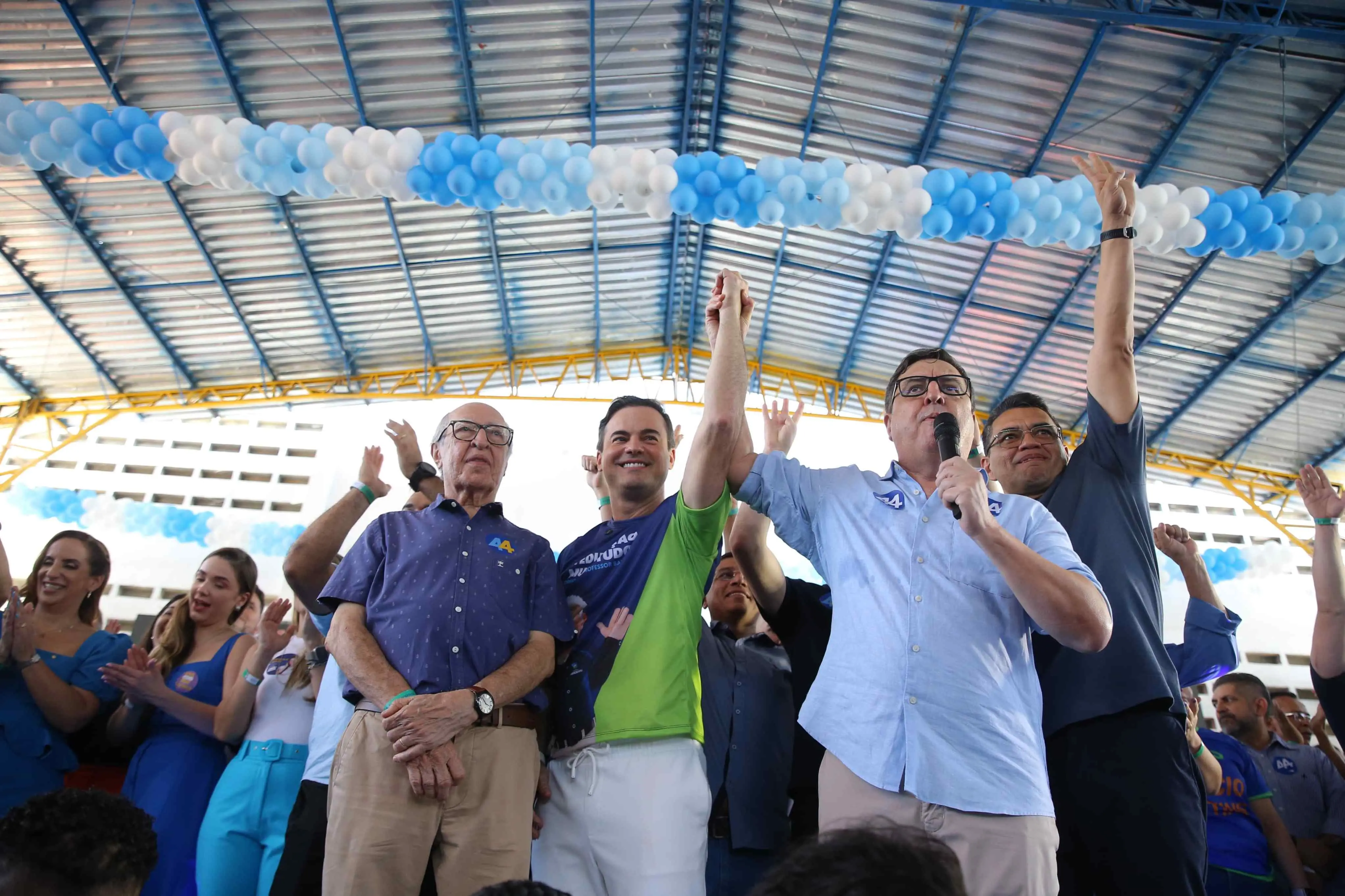 Imagem da notícia: Danilo Forte critica adversários de Capitão Wagner em Fortaleza: 'perdido’' e 'incompetência'