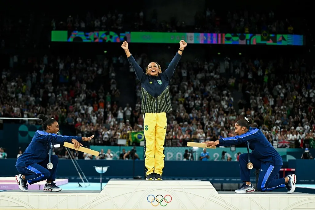Rebeca Andrade foi ouro na categoria do solo da ginástica