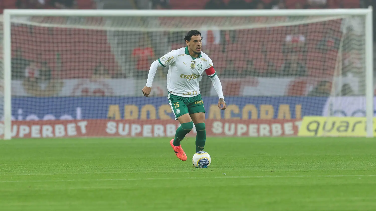 Imagem do zagueiro do Palmeiras Gustavo Gómez