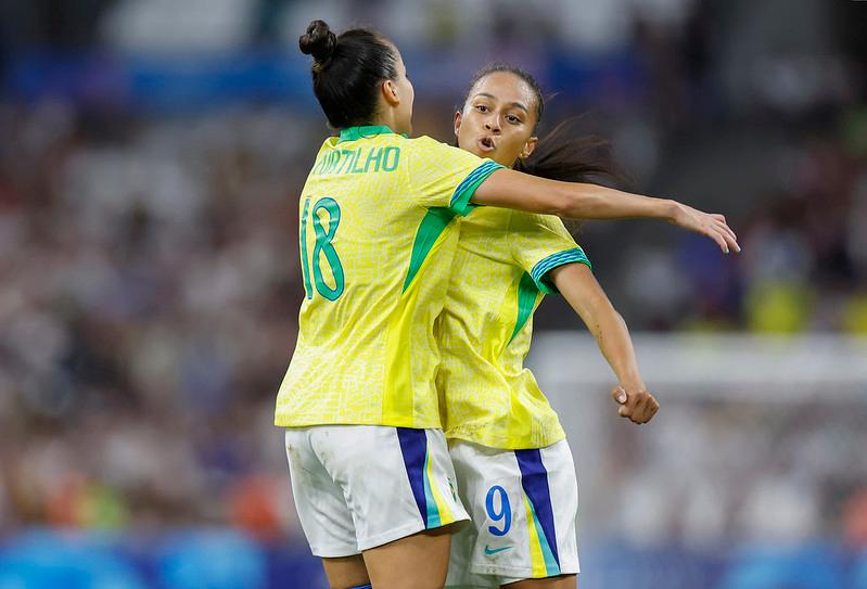 Seleção Brasileira feminina de futebol
