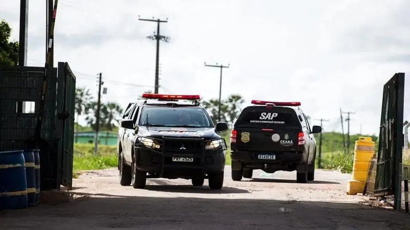 Imagem da notícia Quinto preso foragido de penitenciária cearense é recapturado nesta sexta-feira (16) 