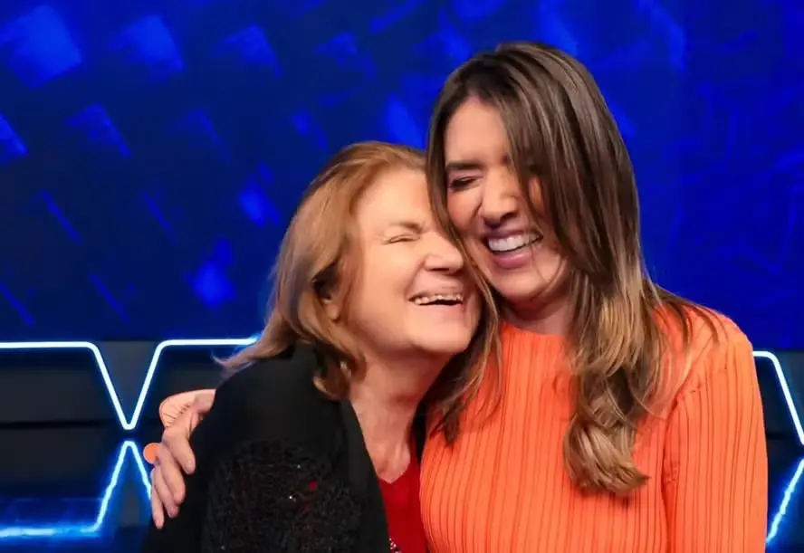 Sara Abravanel, irmã caçula de Silvio Santos, com a sobrinha Rebeca Abravanel