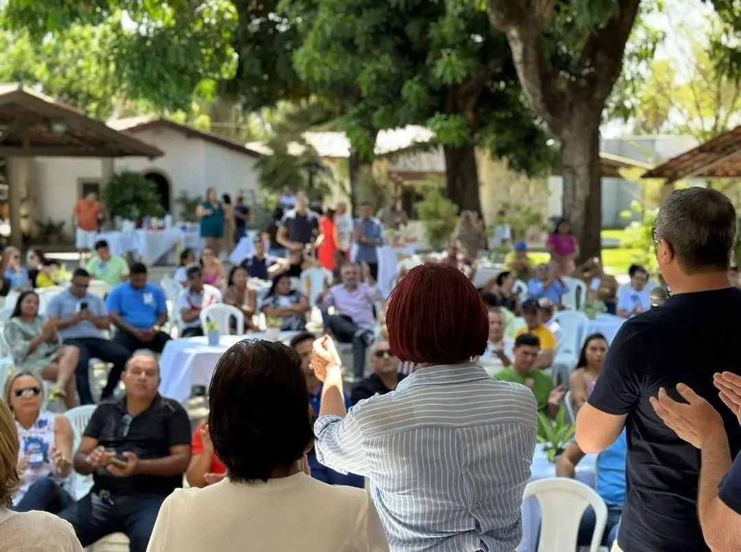 Evento realizado no bairro Capuan, em Caucaia, na casa da candidata Emília Pessoa