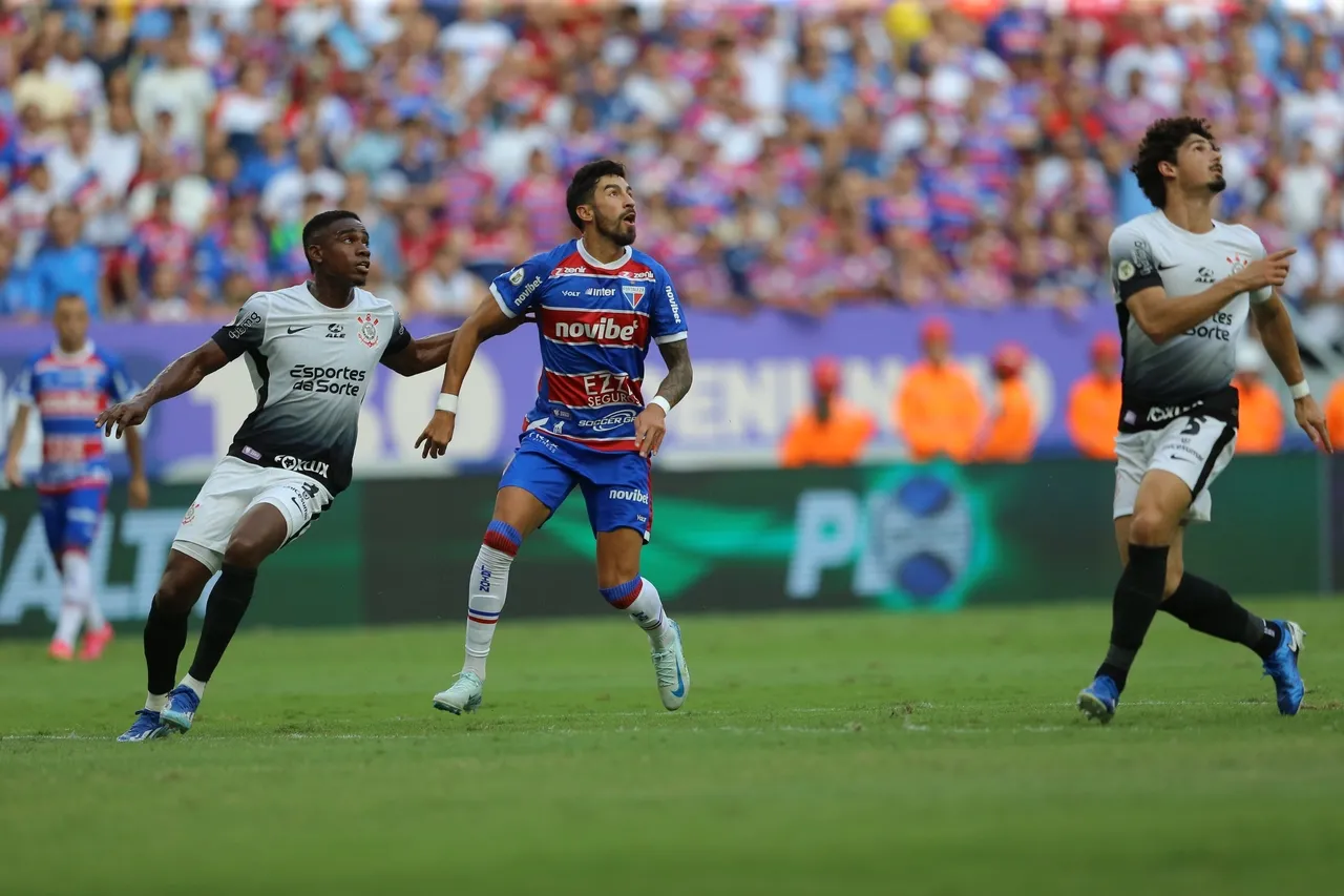 Fortaleza e Corinthians fizeram um primeiro tempo truncado no Castelão pela Série A