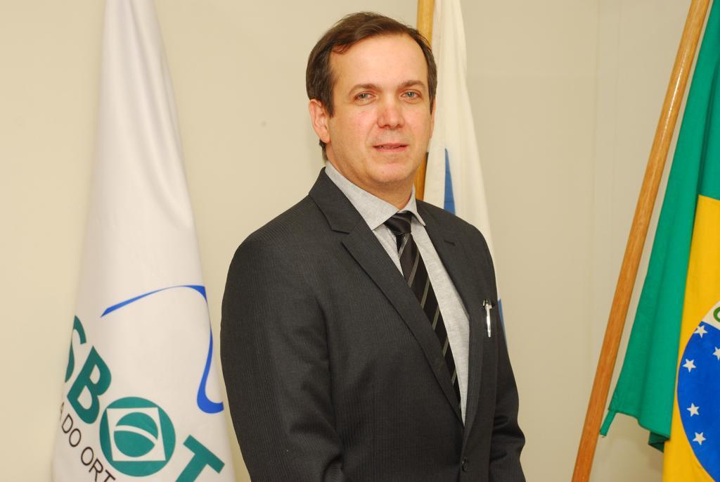 Presidente da Sociedade Brasileira do Quadril