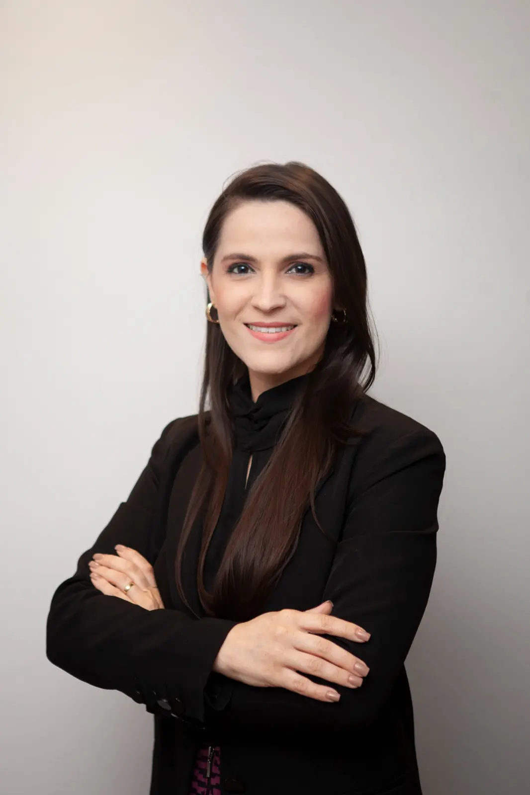 Érica Martins é advogada, diretora Acadêmica da Escola Superior da Advocacia do Ceará, membro da Comissão da Mulher Advogada da OAB-CE