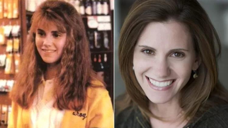 Colagem com antes e depois de Kerri Green. Os Goonies deve ganhar continuação após 40 anos do primeiro filme: veja antes e depois do elenco