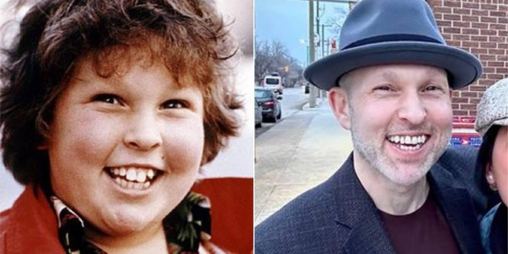 Colagem com antes e depois de Jeff Cohen. Os Goonies deve ganhar continuação após 40 anos do primeiro filme: veja antes e depois do elenco