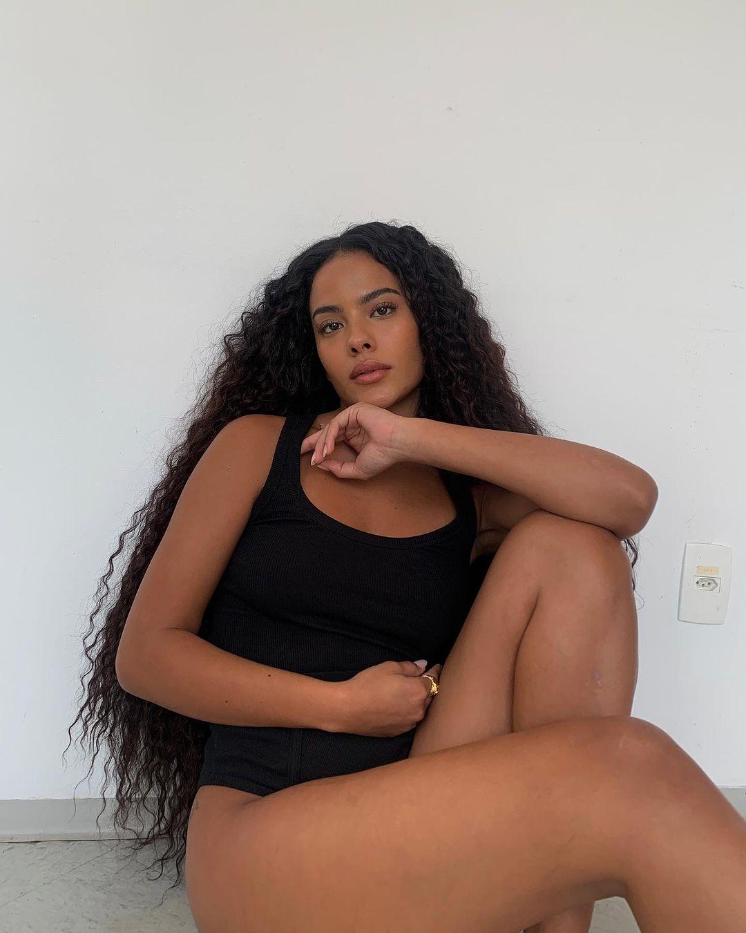 Bella Campos desmente rumores de namoro com rapper: 'solteira, gostosa ...