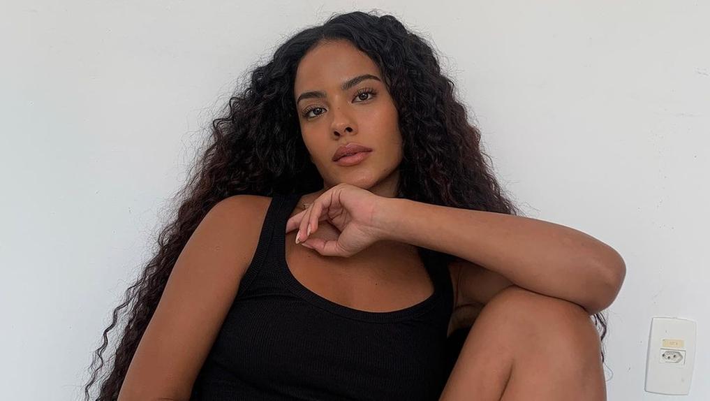 Bella Campos desmente rumores de namoro com rapper: 'solteira, gostosa ...