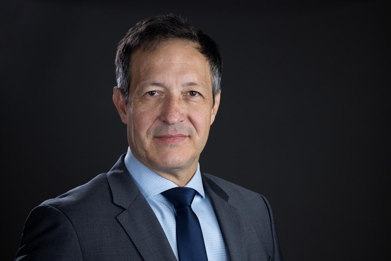 Eduardo Sucupira é cirurgião Plástico