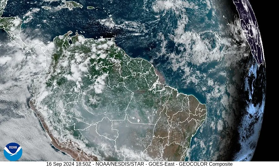 O satélite Noaa, da Nasa, também registrou a fumaça provocada pelos incêndios no País