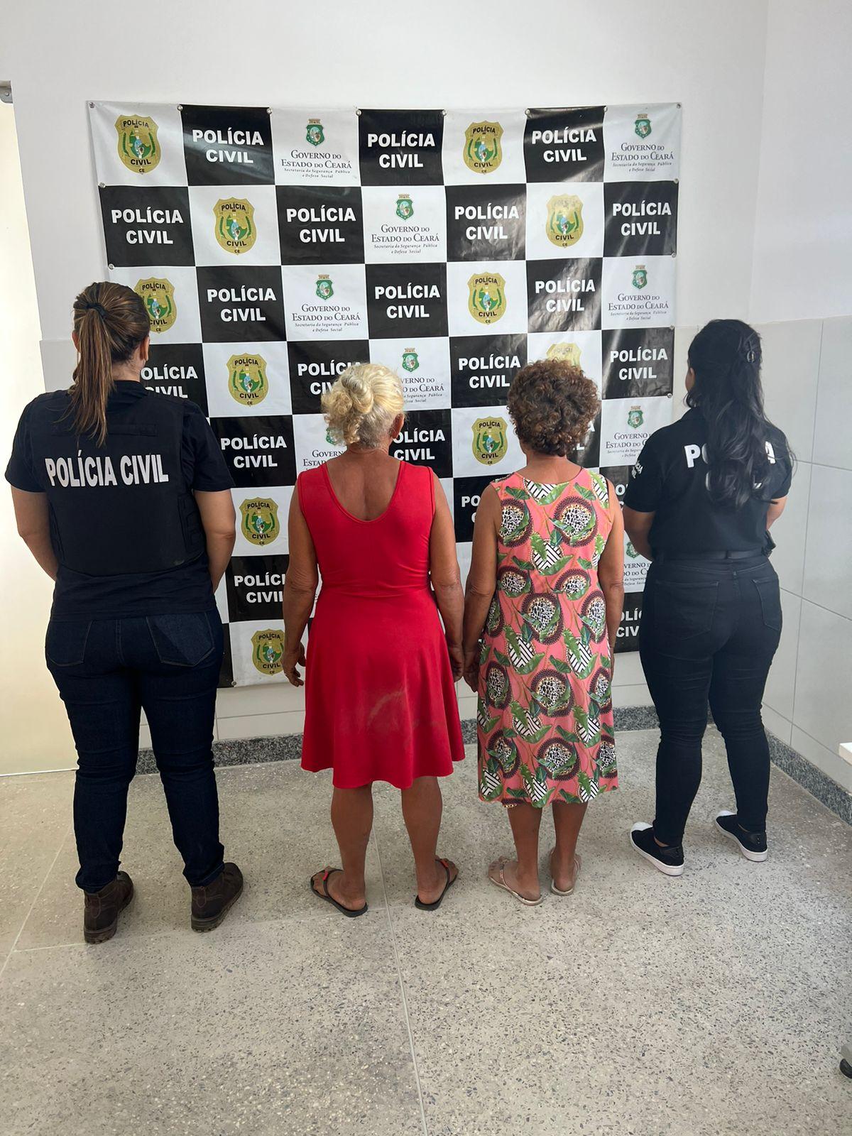 Foto de idosas que foram presas por mandar matar irmã