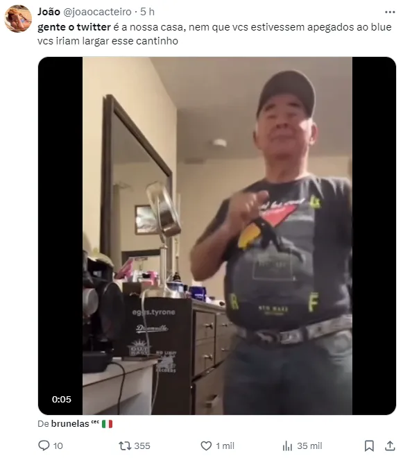 Internauta comemora a volta do X, antigo Twitter