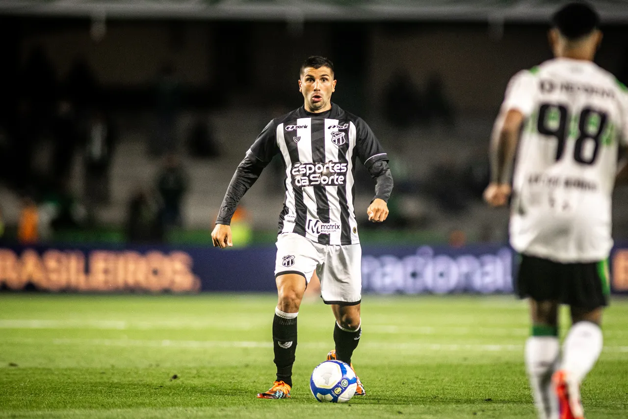O Ceará perdeu a segunda partida seguida fora de casa e caiu na tabela da Série B
