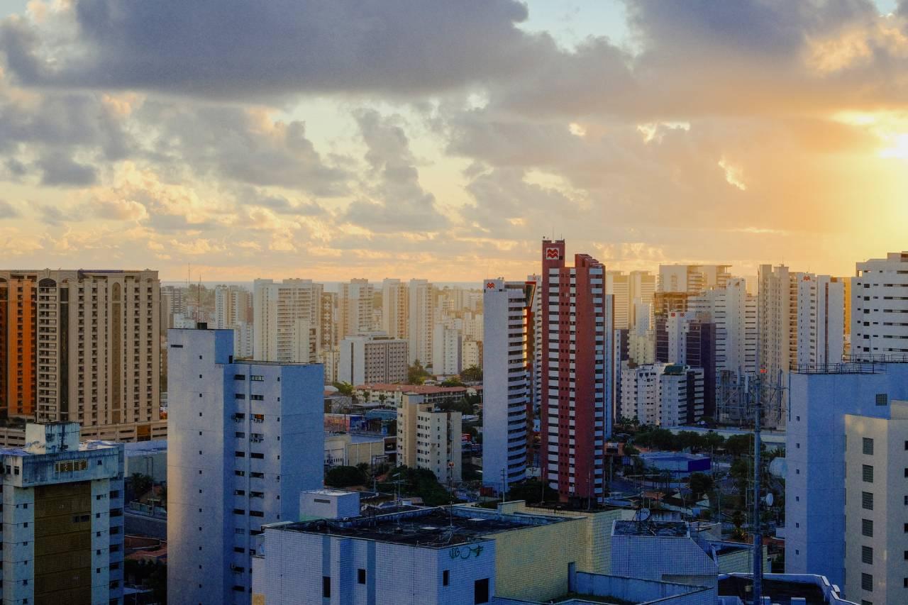 Vista aérea de edifícios em Fortaleza