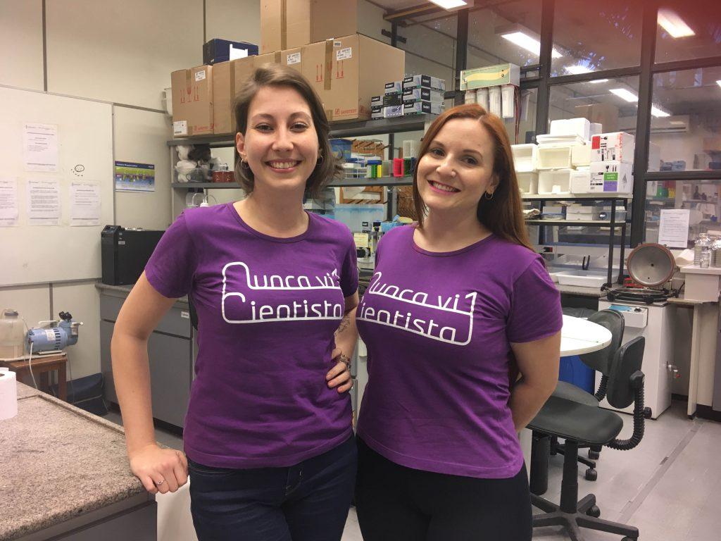 Bióloga Ana Bonassa e a farmacêutica Laura Marise de Freitas, do canal Nunca Vi 1 Cientista. STF suspende condenação de cientistas que desmentiram post de que diabetes é causado por vermes