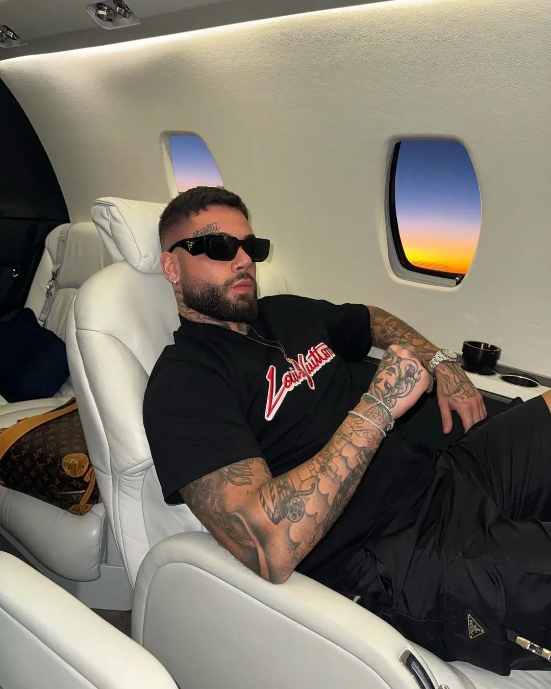 Gebe influenciador preso por lucrar 1 milhão de reais com jogo do tigrinho