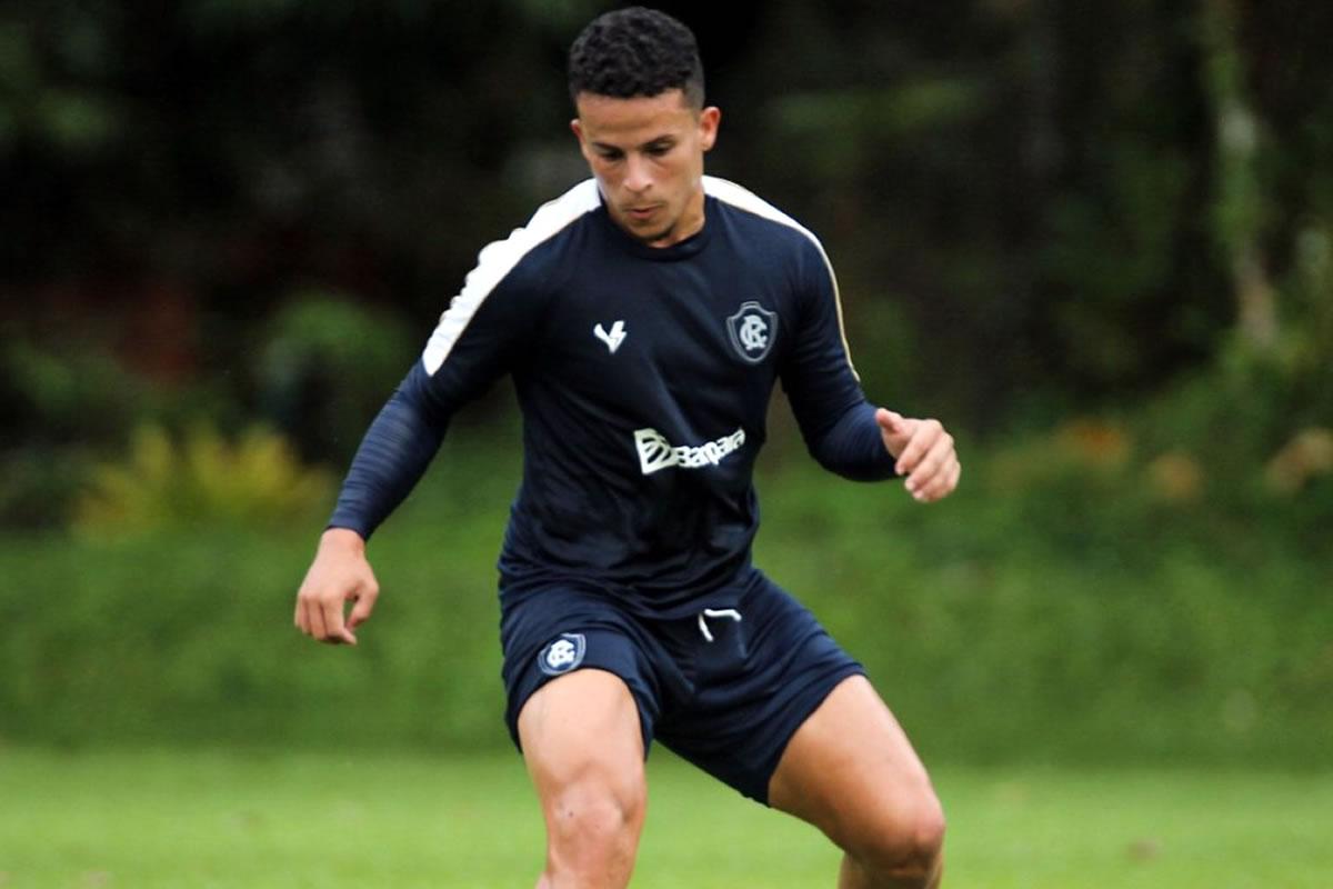 Ricardinho, atacante do Remo