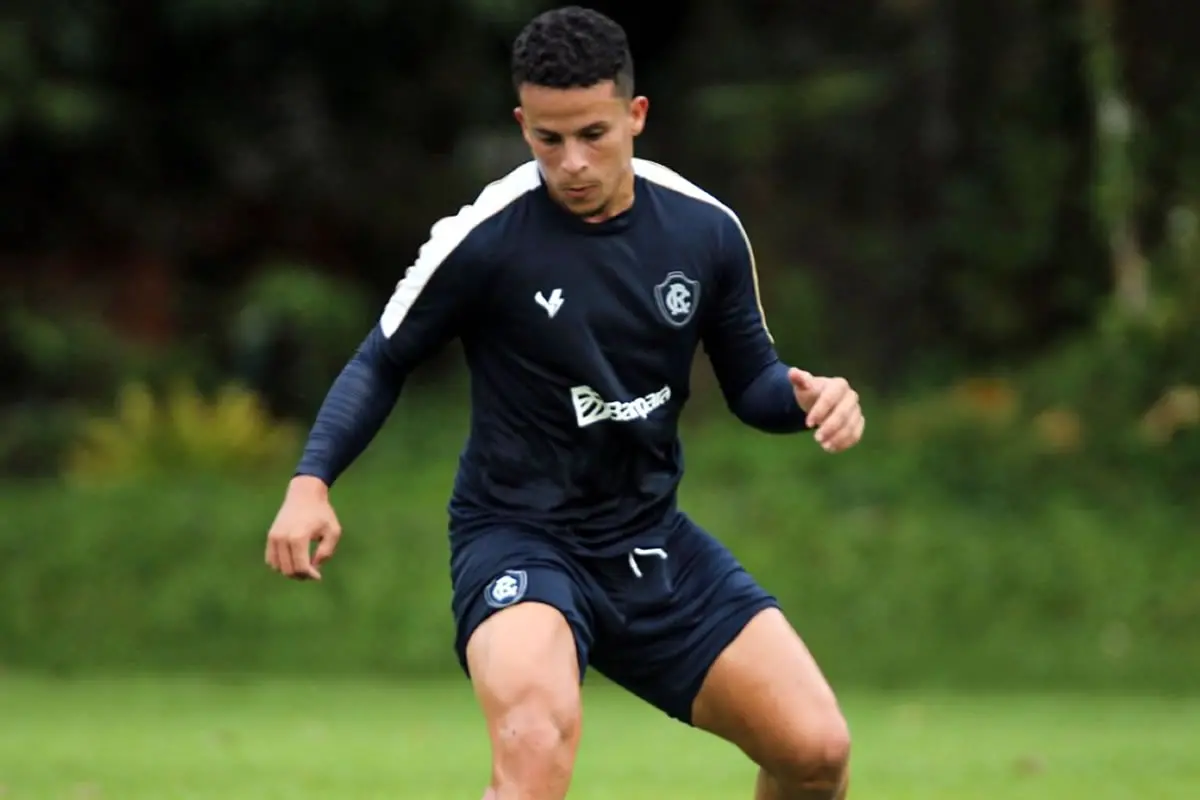 Ricardinho, atacante do Remo