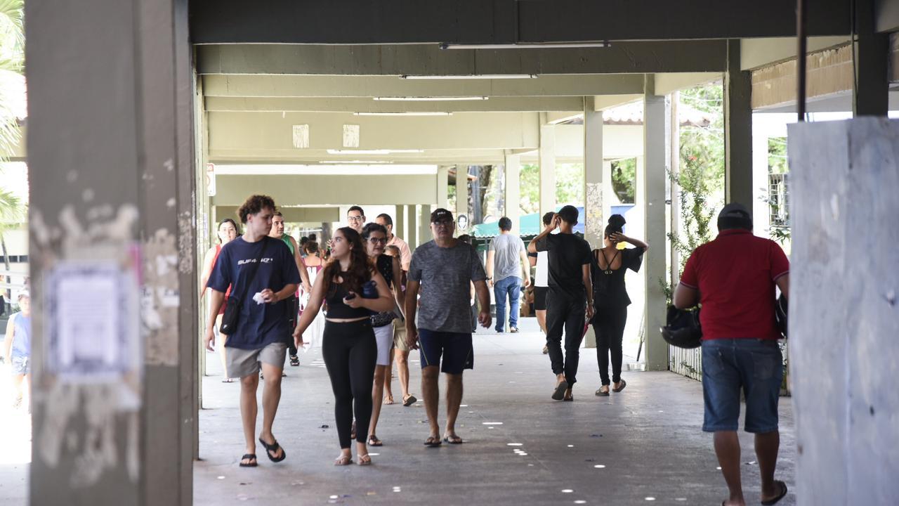 Movimentação de eleitores na Uece