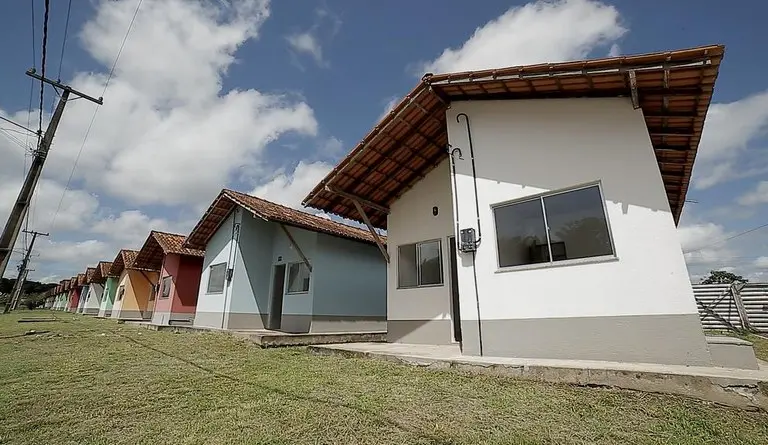 Casas padronizadas do Minha Casa Minha Vida