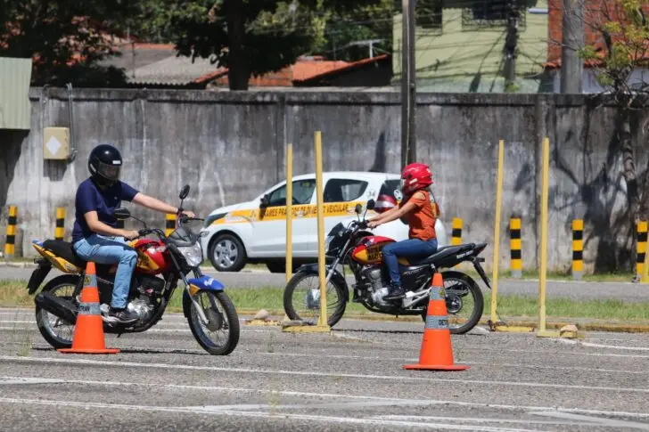 Exames de direção no Detran Ceará