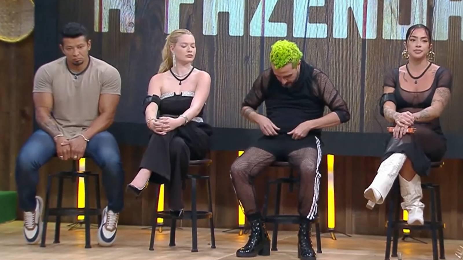 Gilsão, Julia, Luana e Fernando, participantes A Fazenda durante formação da roça em 22 de outubro de 2024. Quem está na roça? Veja como foi votação de A Fazenda nessa terça (22)