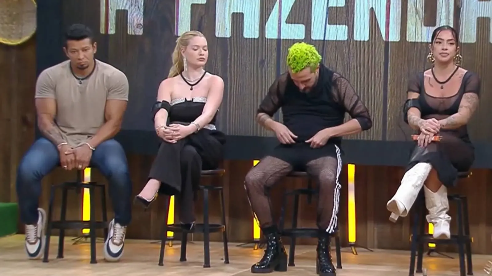 Gilsão, Julia, Luana e Fernando, participantes A Fazenda durante formação da roça em 22 de outubro de 2024. Quem está na roça? Veja como foi votação de A Fazenda nessa terça (22)