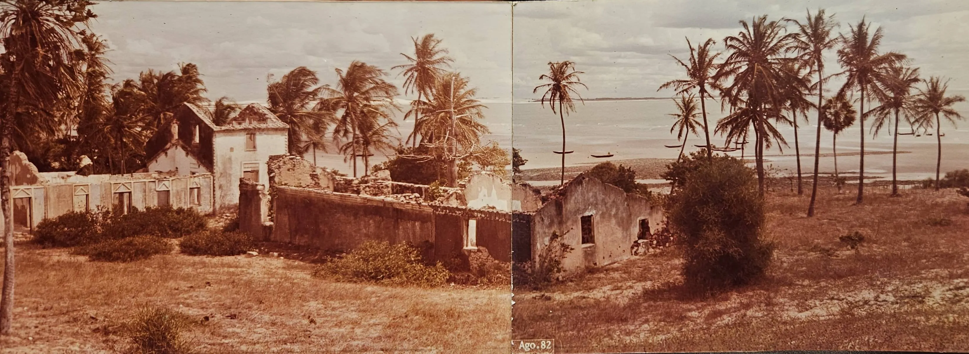 Casas na Vila de Jericoacoara, em foto de agosto de 1982, registrada a pedido de José Maria Machado