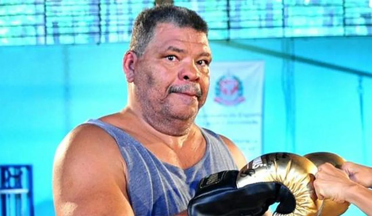 Campeão mundial de boxe, Maguila morreu nesta quinta-feira (24), aos 66 anos de idade