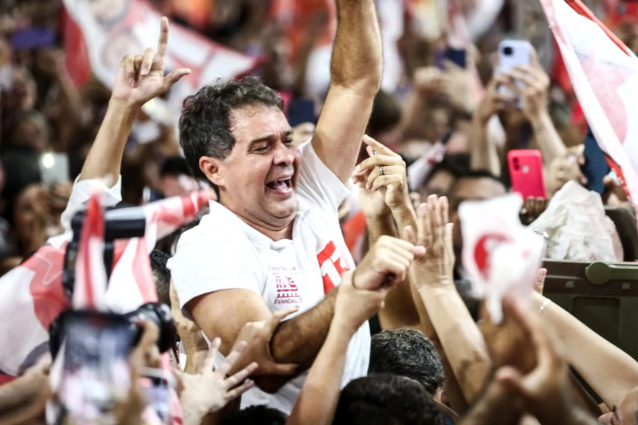Evandro venceu com 716.133 votos