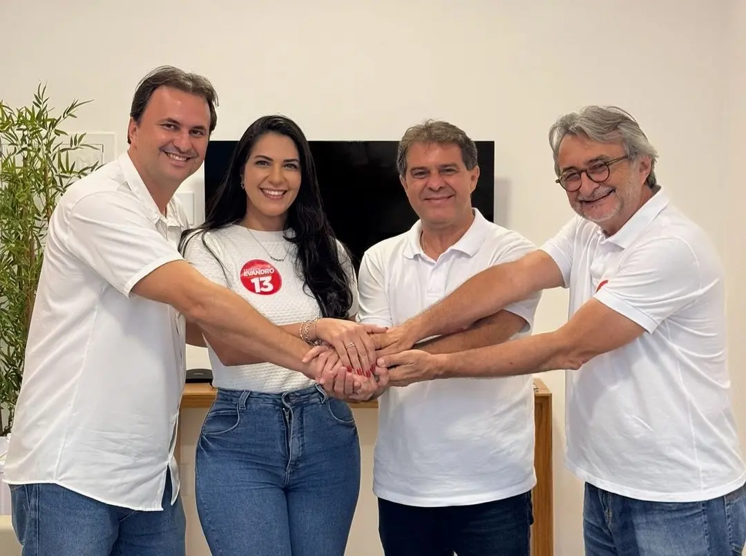Acilon Gonçalves anunciou apoio a Evandro Leitão (PT) durante a campanha eleitoral