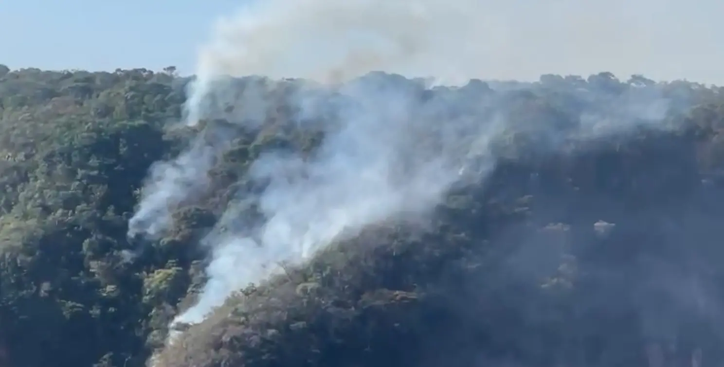 Imagem aérea de incêndio na Chapada do Araripe