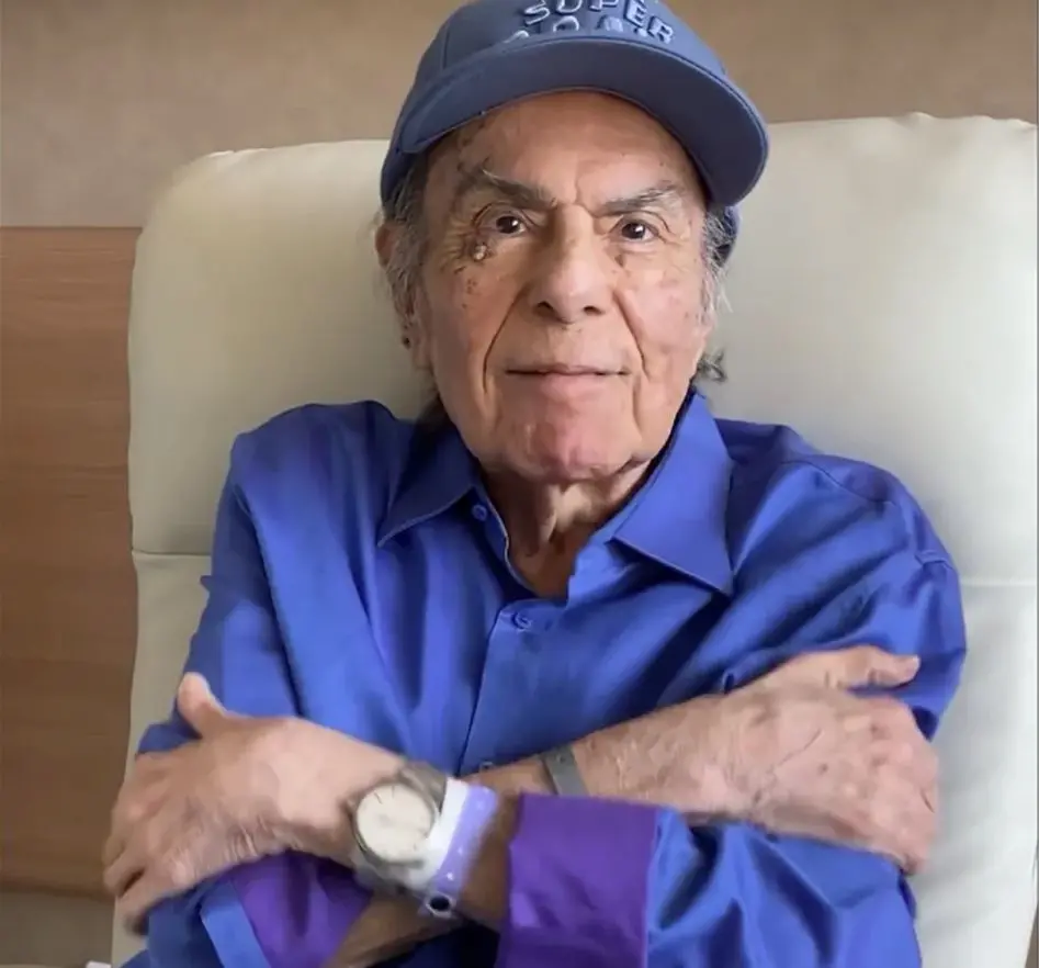 Agnaldo Rayol após deixar hospital