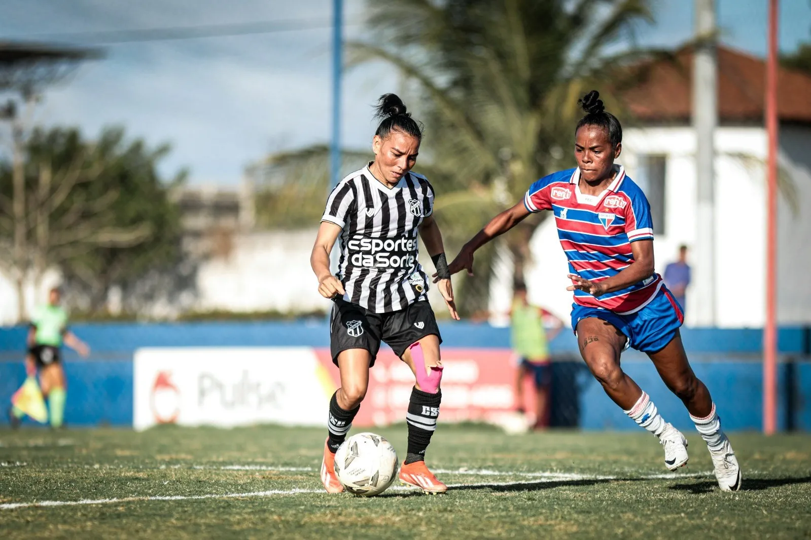 Ceará e Fortaleza se enfrentam pelo Campeonato Cearense Feminino
