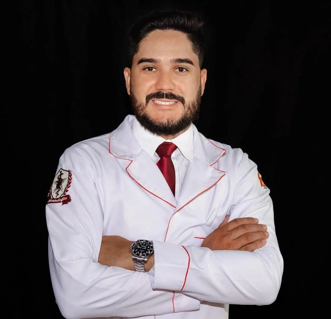 Romullo Kleyver Maia Façanha, de 32 anos, foi morto dentro de clínica odontológica