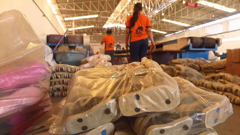 Fábrica de calçados Ceará