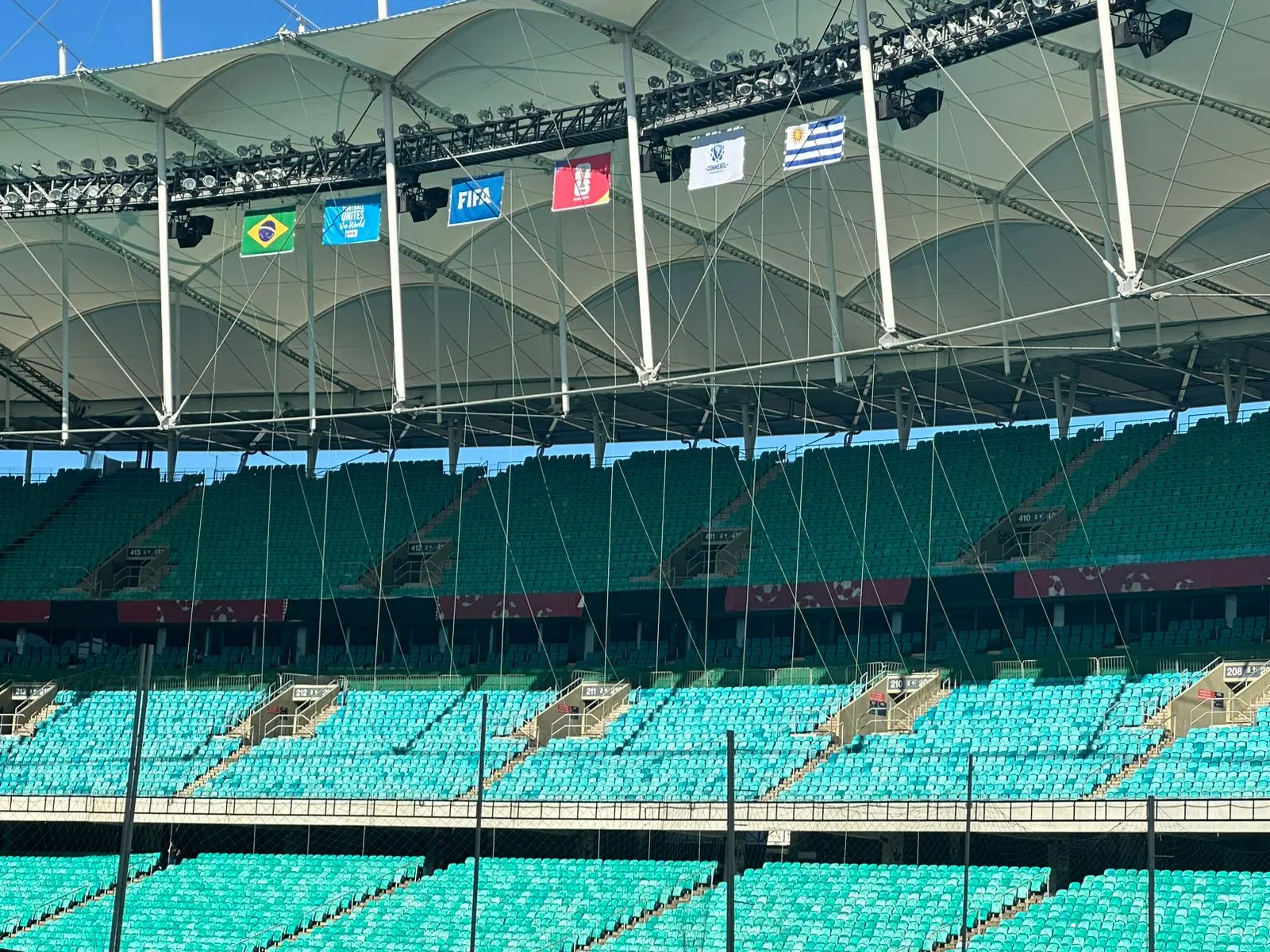 Cearenses são contratados pela CBF para fazer mosaico em jogo da Seleção Brasileira