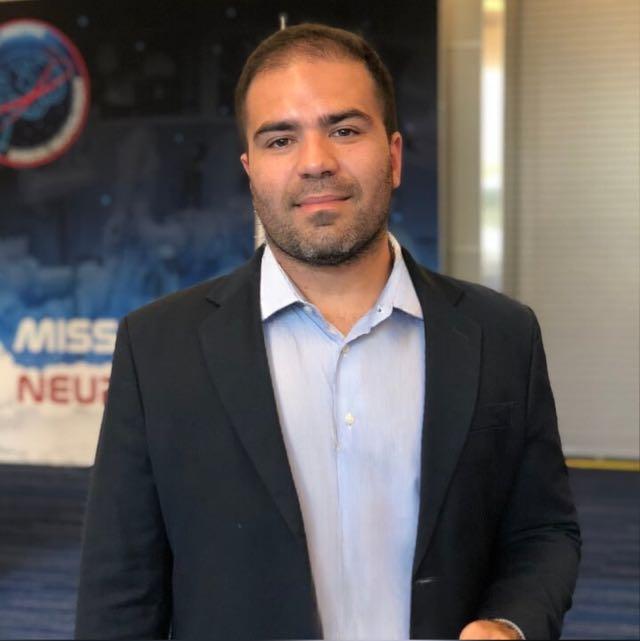 Neurocirurgião e docente do Instituto de Educação Médica (IDOMED)