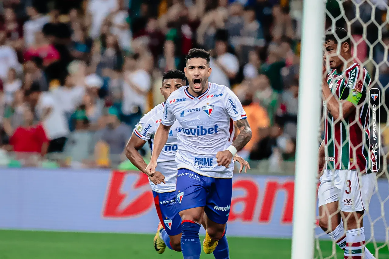 O Fortaleza chegou a virar o jogo no Maracanã, mas cedeu o empate