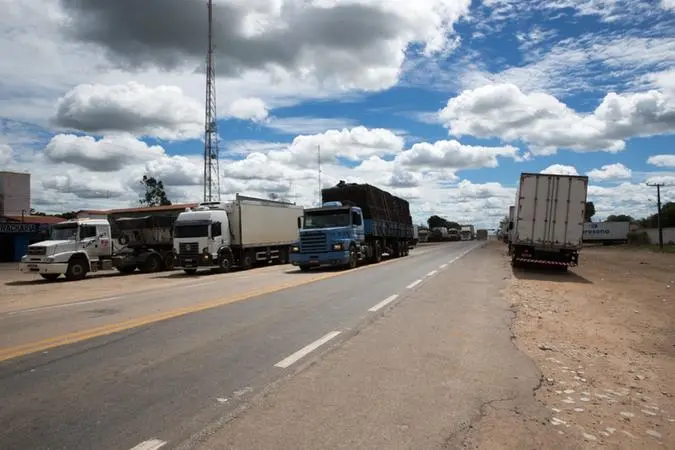 BR-116 na altura do município chorozinho no ceará