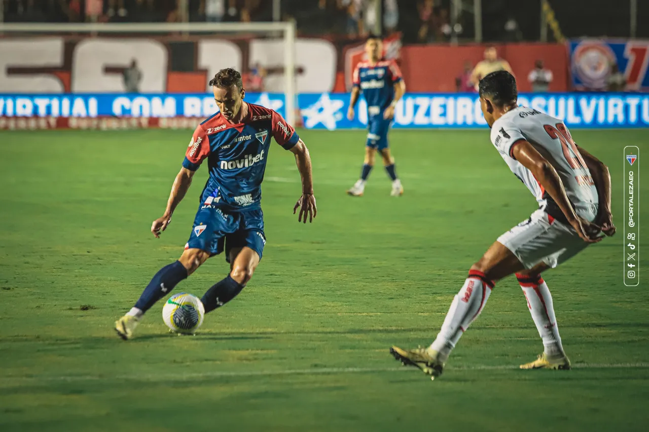 O Fortaleza teve mais posse de bola, mas não conseguiu criar praticamente nada no jogo