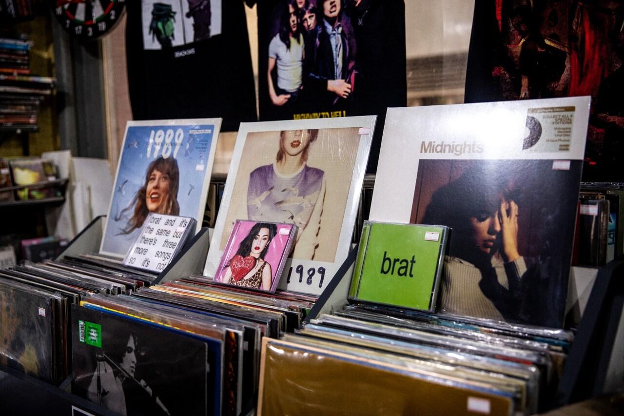 Além de álbuns de rock, jazz e MPB, Planet CDs tem apostado nas divas pop, como Taylor Swift e Charli xcx