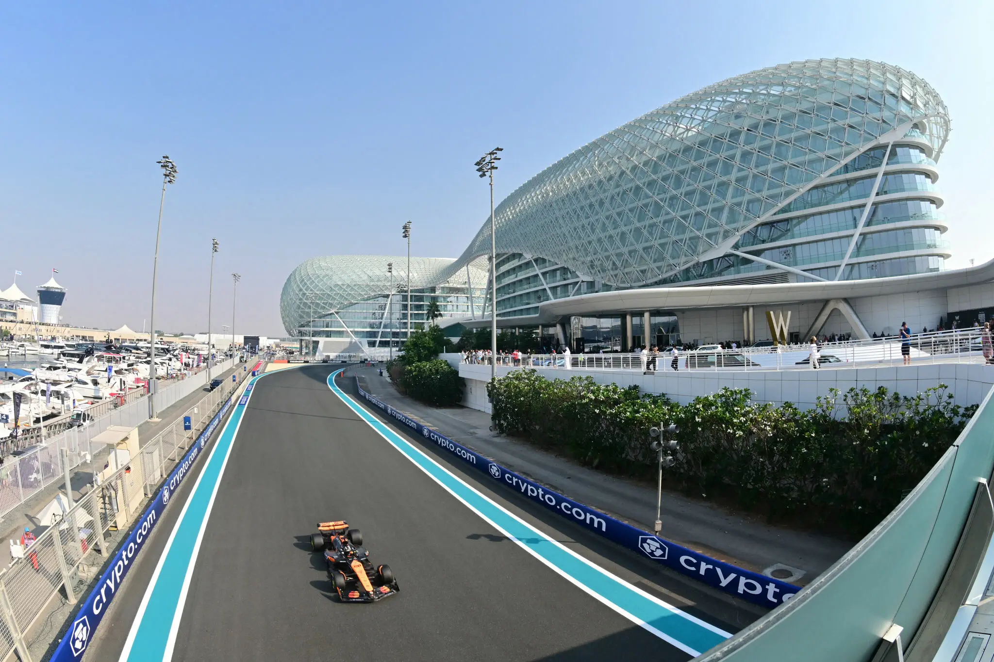Foto de treinos do GP de Abu Dhabi na F1 2024