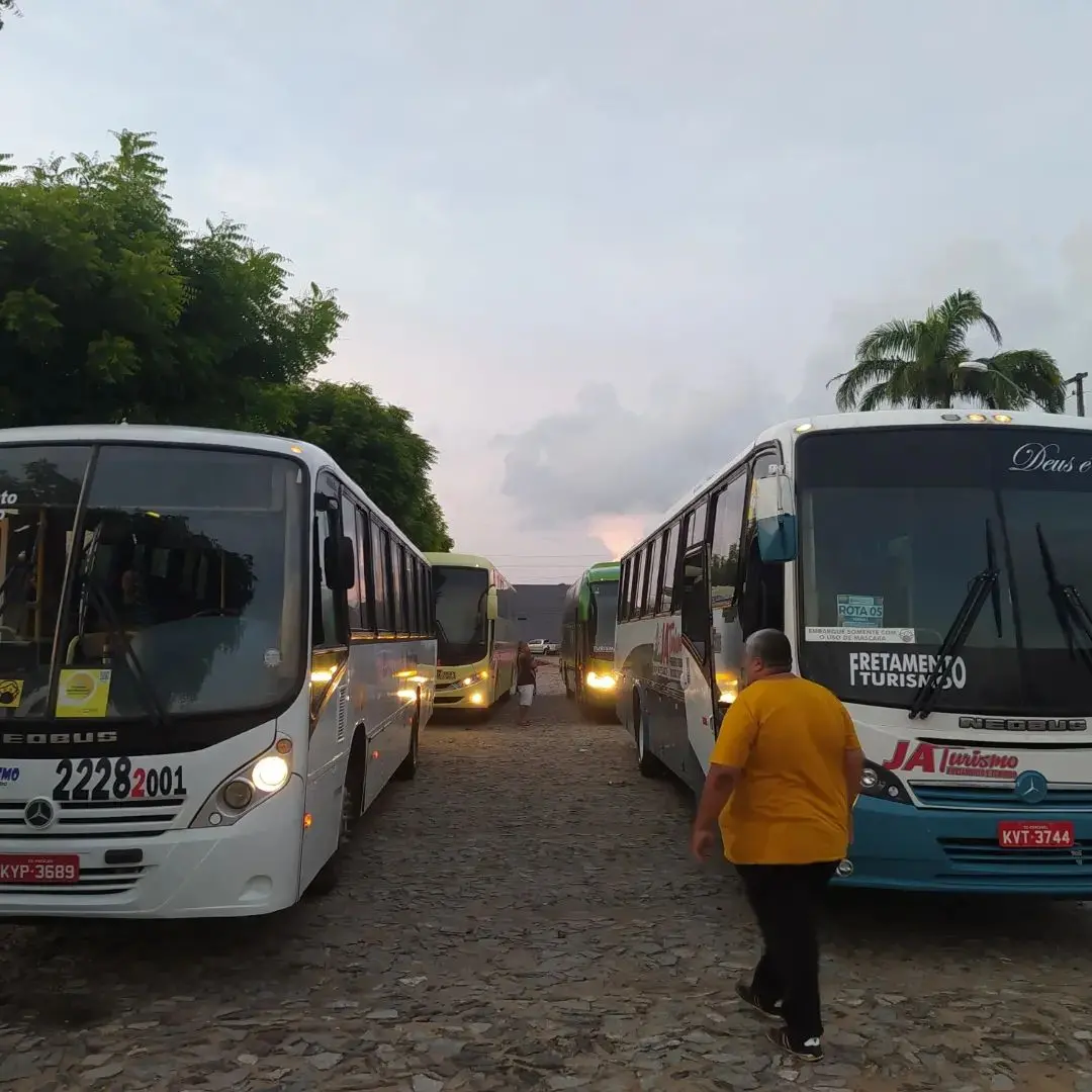 ônibus, transporte, universitários, Cascavel, bloqueio, Justiça
