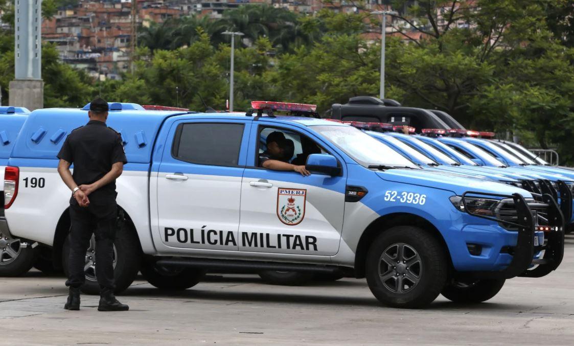 viatura da polícia militar do Rio de Janeiro